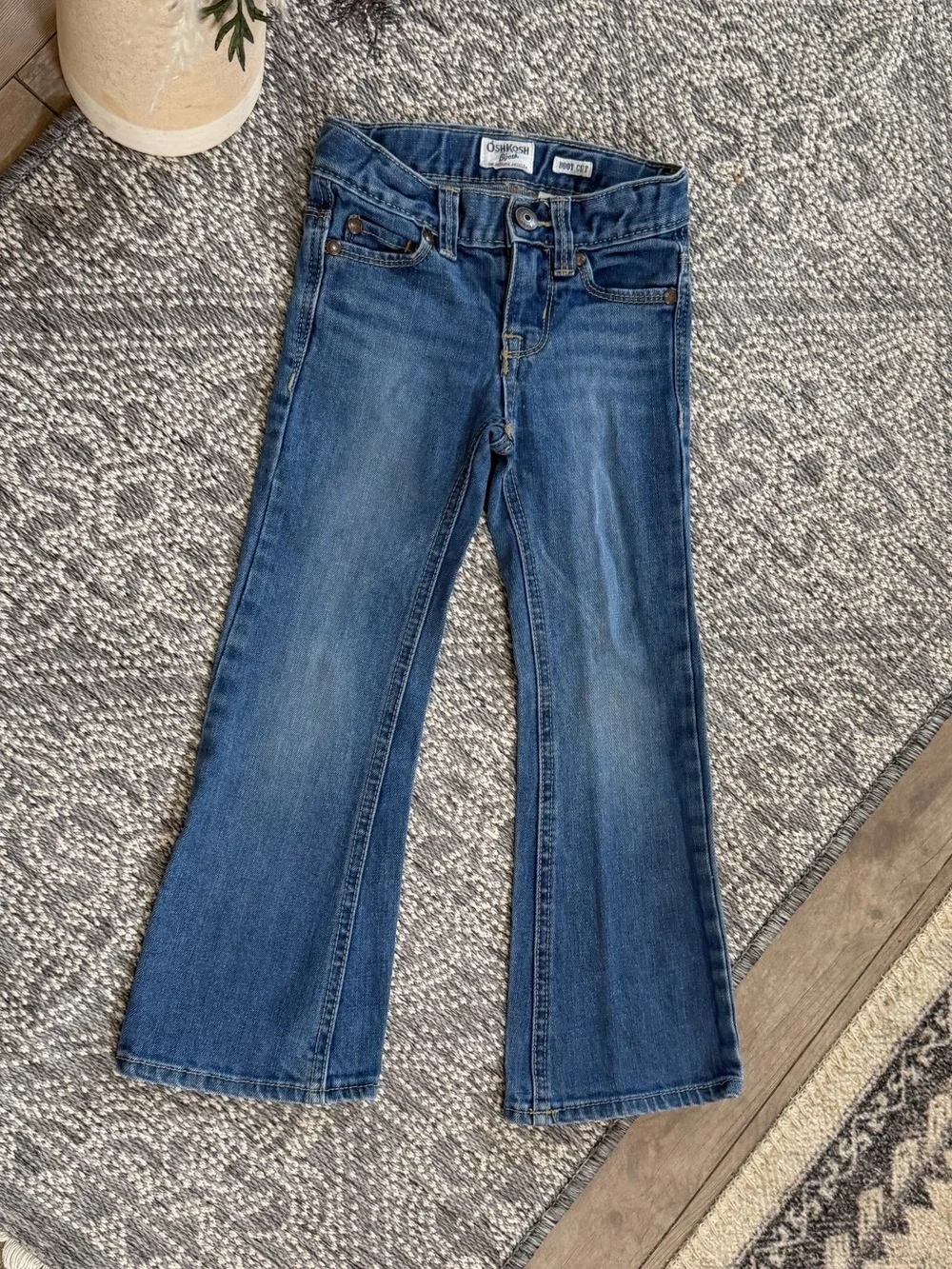 VTG Y2K OshKosh B'gosh Girls Boot Cut Slim Jeans Sz 5 Oshkosh Embroidered Pocket